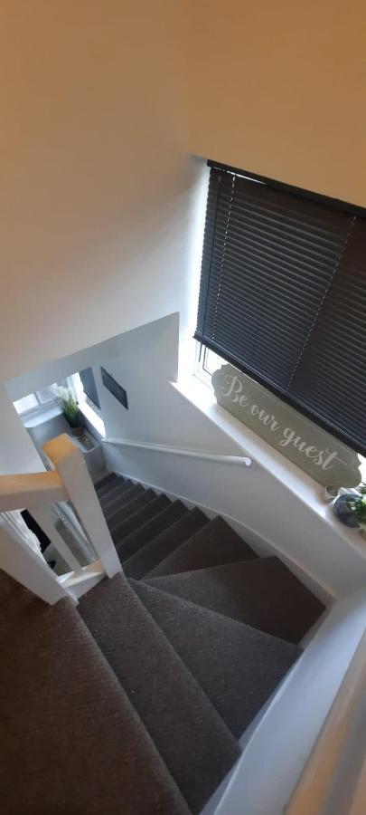 Stylish And Homey 3 Bedroom House With Free Parking & Wi-Fi Minworth Exterior photo